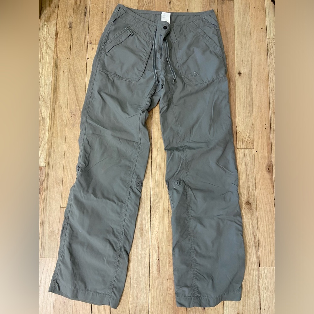 Women’s The North Face Size 4 Hiking Pants